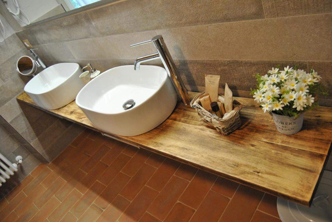 La Valle B&B Cavriglia Luaran gambar